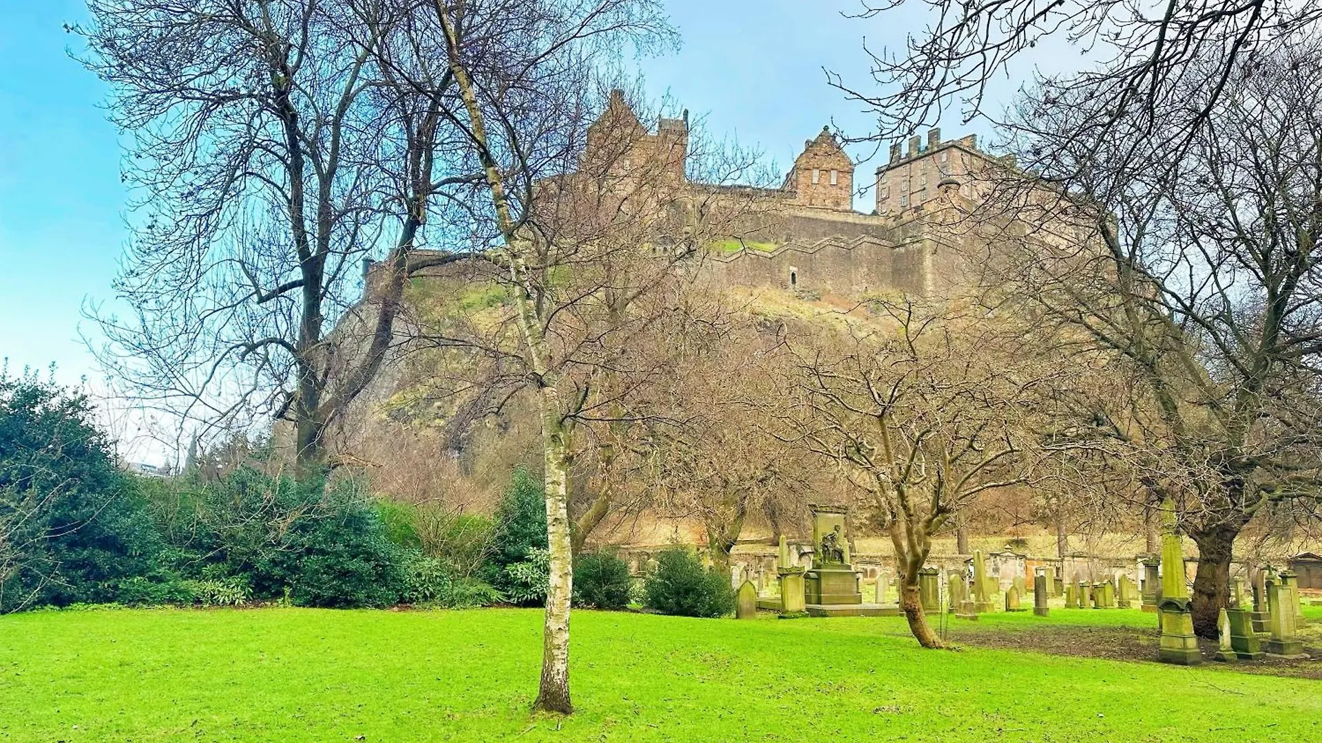 E'Holidays Edinburgh